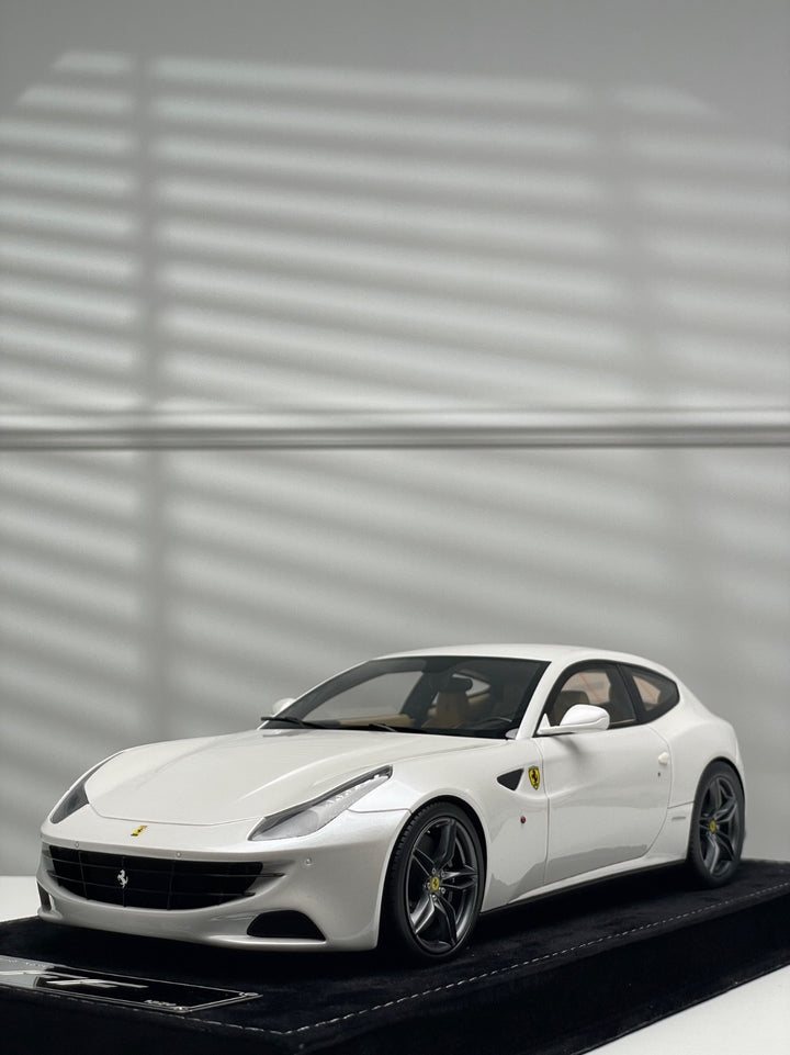 Ferrari FF (Pearl White) [Henson&Heaven] 1/18 scale