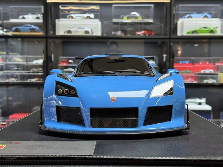 Gumpert Apollo (Blue) [Custom] 1/8 scale