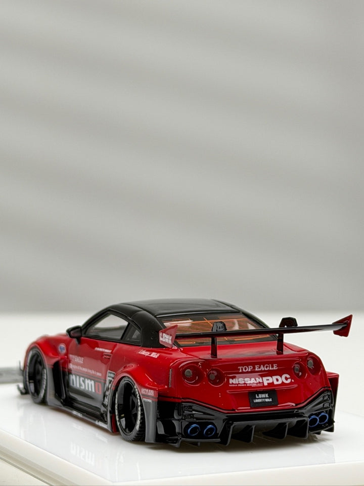 2-in-1 Nissan R35 GT-RR LBWK (Zero Fighter & NISMO)[Davis & Giovanni] 1:64 scale