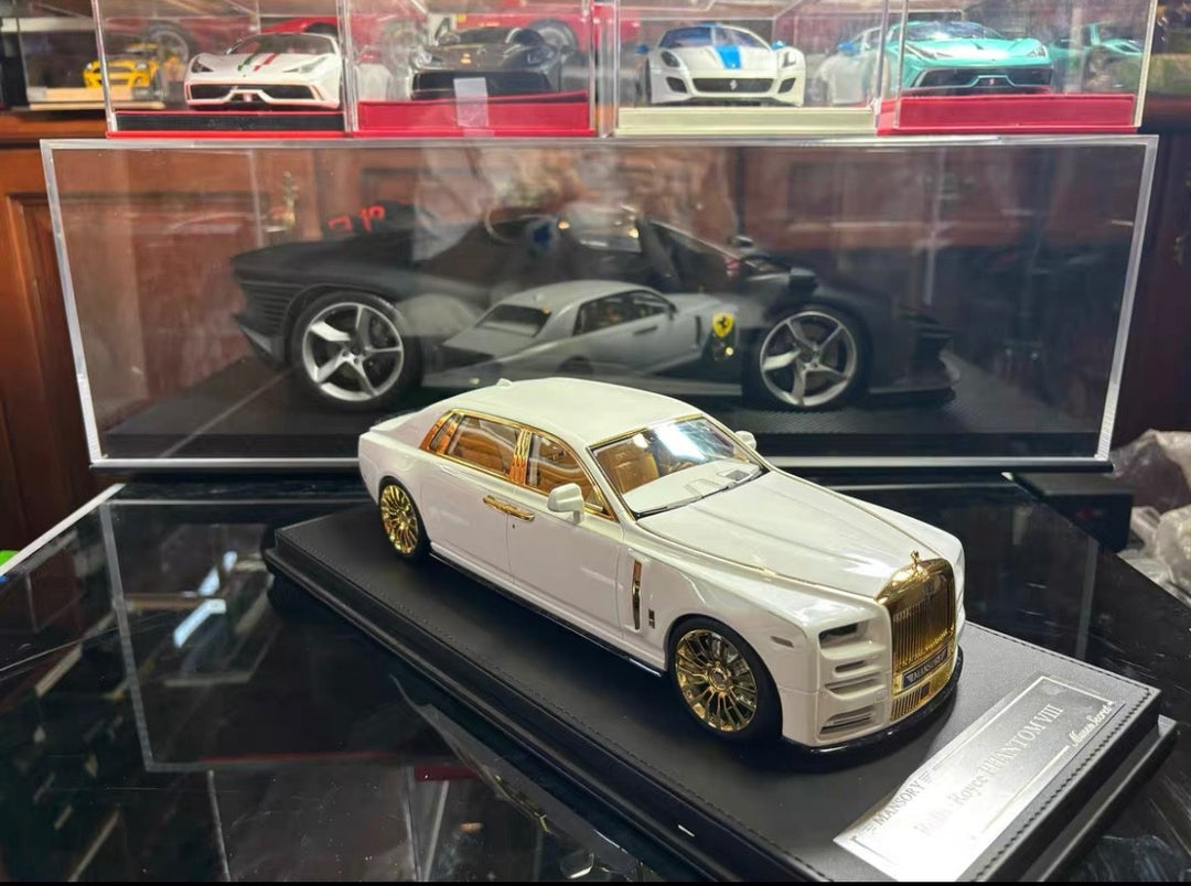 Rolls-Royce Phantom Mansory (White/ Gold) [Muse's Secret] 1:18 scale