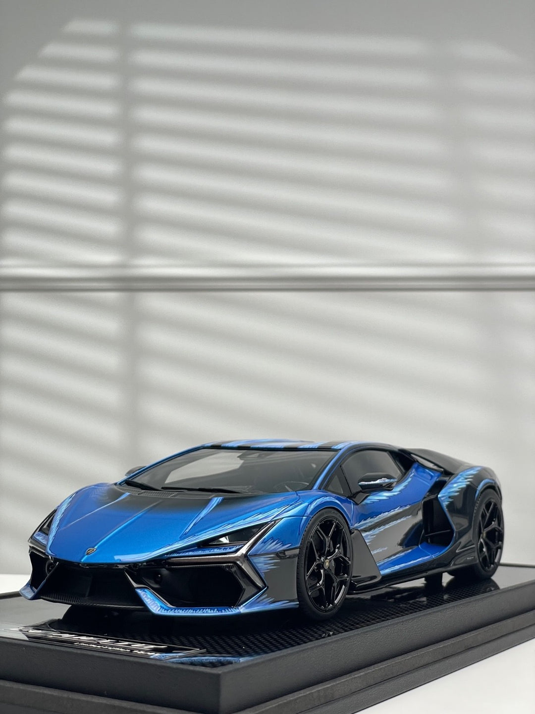 Lamborghini Revuelto (Blue Abstract) [IVY Merit Model] 1/18 scale