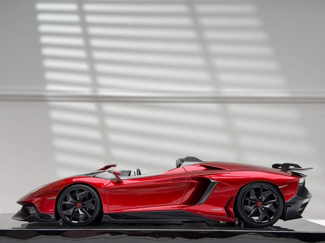 Lamborghini Aventador J (Metallic Red) [MR Collection] 1/18 scale