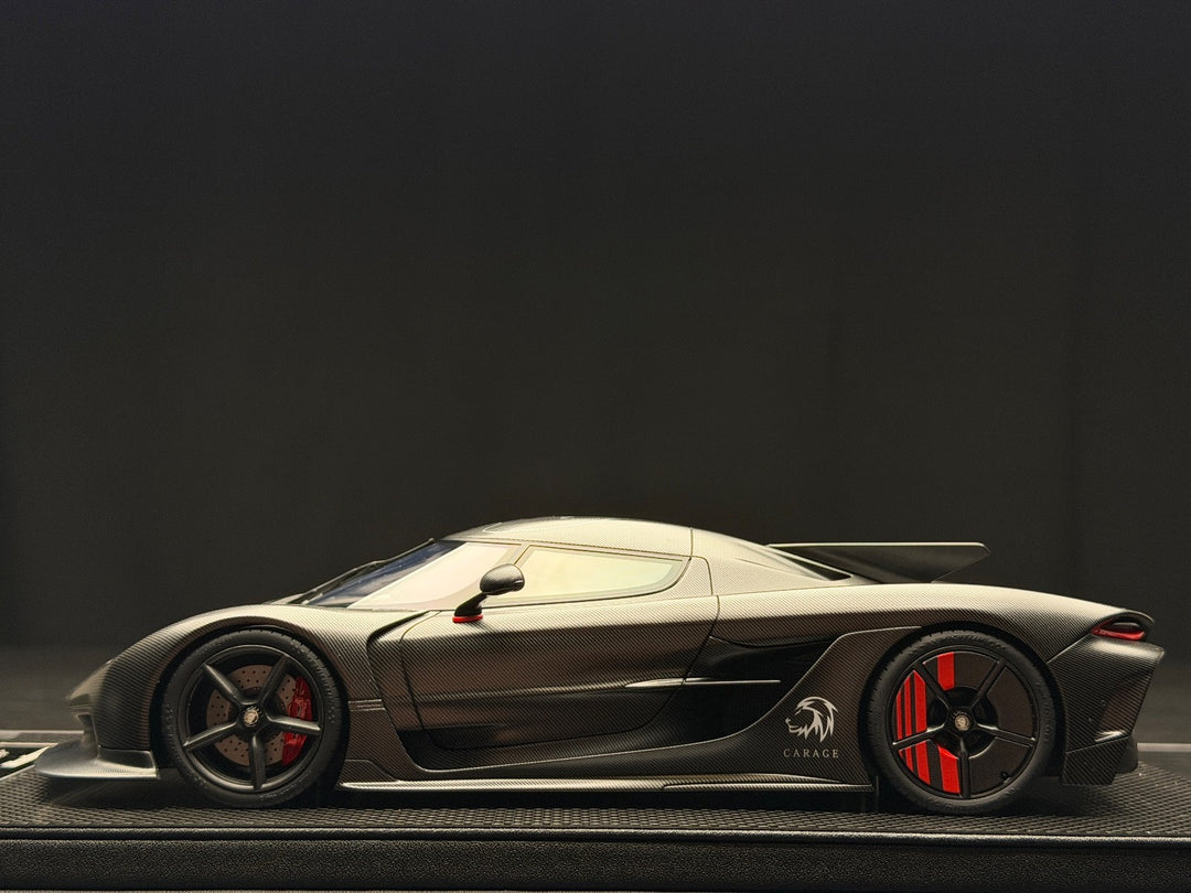 Koenigsegg Jesko Absolut (Full Carbon Fiber) [FrontiArt] 1:18 scale