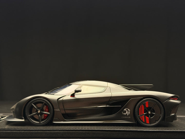 Koenigsegg Jesko Absolut (Full Carbon Fiber) [FrontiArt] 1:18 scale