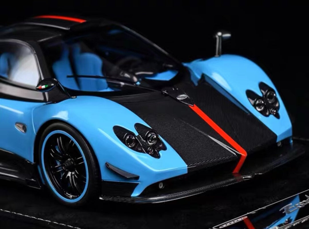 Pagani Zonda Cinque (Baby Blue/ Carbon) [Henson & Heaven] 1/18 scale