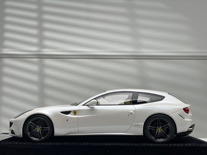 Ferrari FF (Pearl White) [Henson&Heaven] 1/18 scale