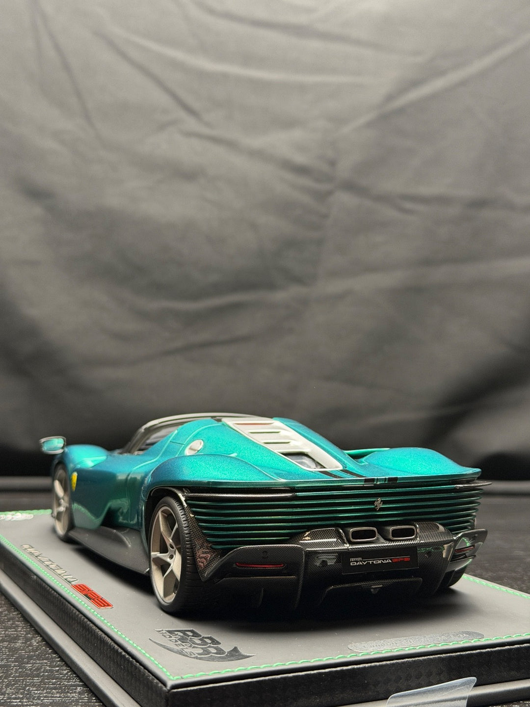 Ferrari Daytona SP3 (Green Jewel) [BBR] 1:18 scale