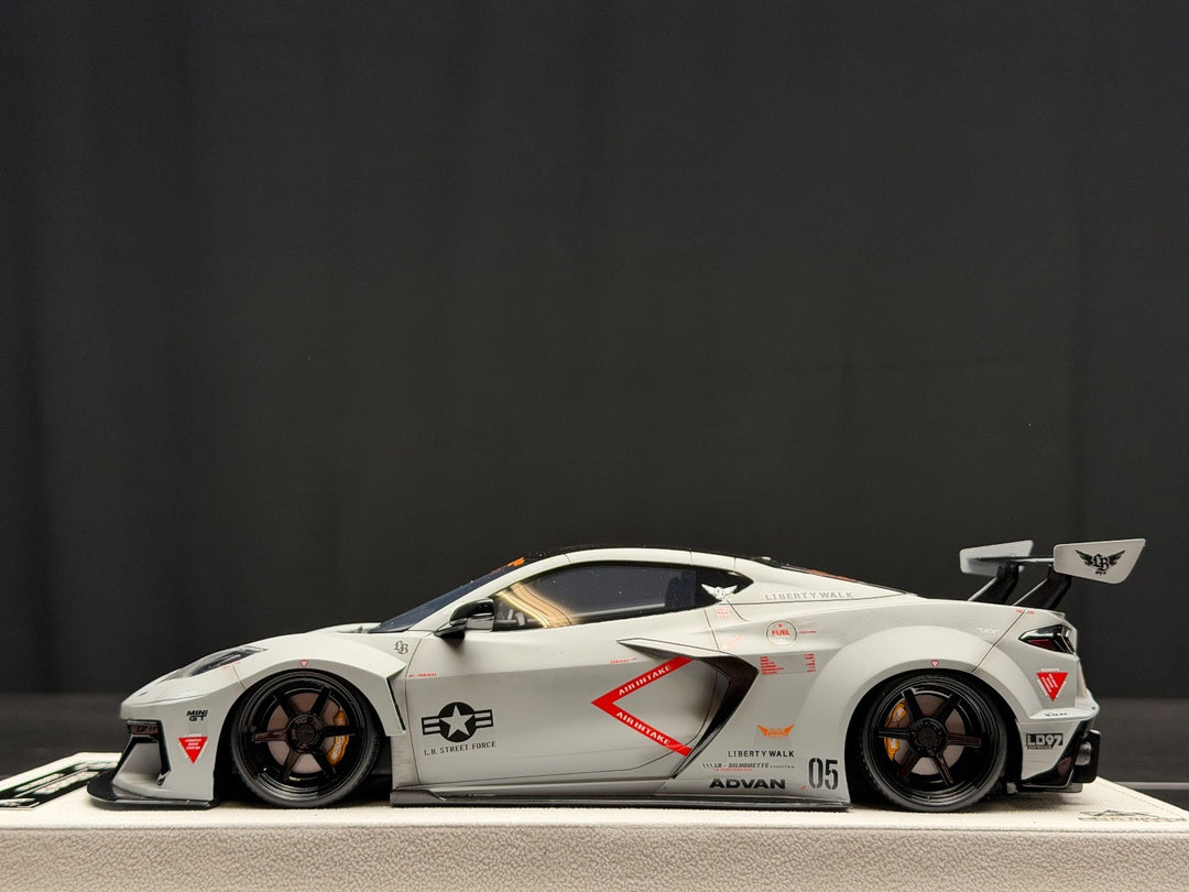Chevrolet Corvette C8 LBWK (Matte Gray) [BBA Model] 1/18 scale ...