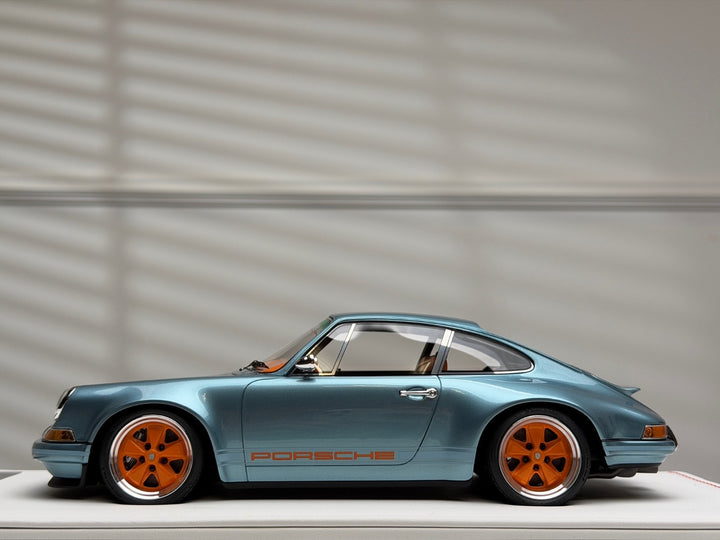 Porsche 911 Singer (Metallic Blue/ Orange) [IVY Merit Model] 1/18 scale