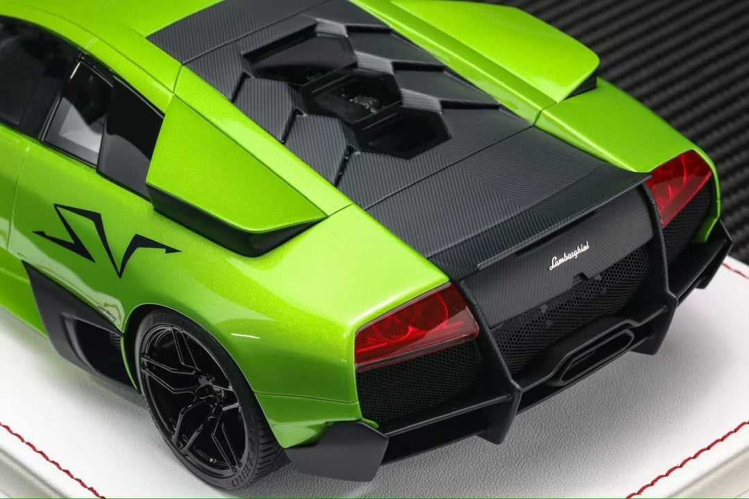 Lamborghini Murcielago LP670-4 SV (Lime Green) [Davis & Giovanni] 1:18 scale
