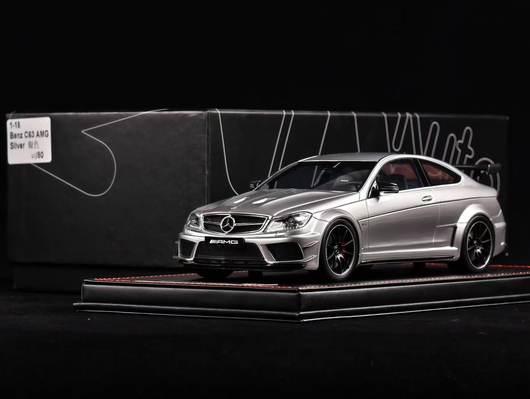 Mercedes-Benz AMG C63 Black Series (Silver) [Vehicle Art] 1/18 scale