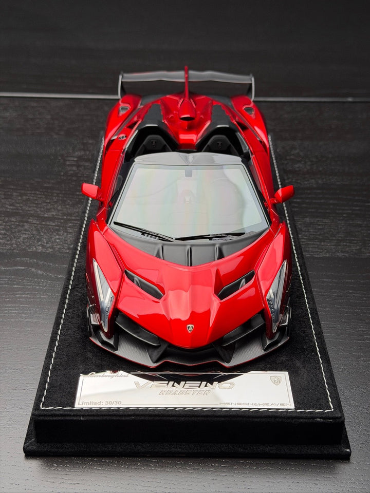 Lamborghini Veneno Roadster (Red) [Henson&Heaven] 1/18 scale