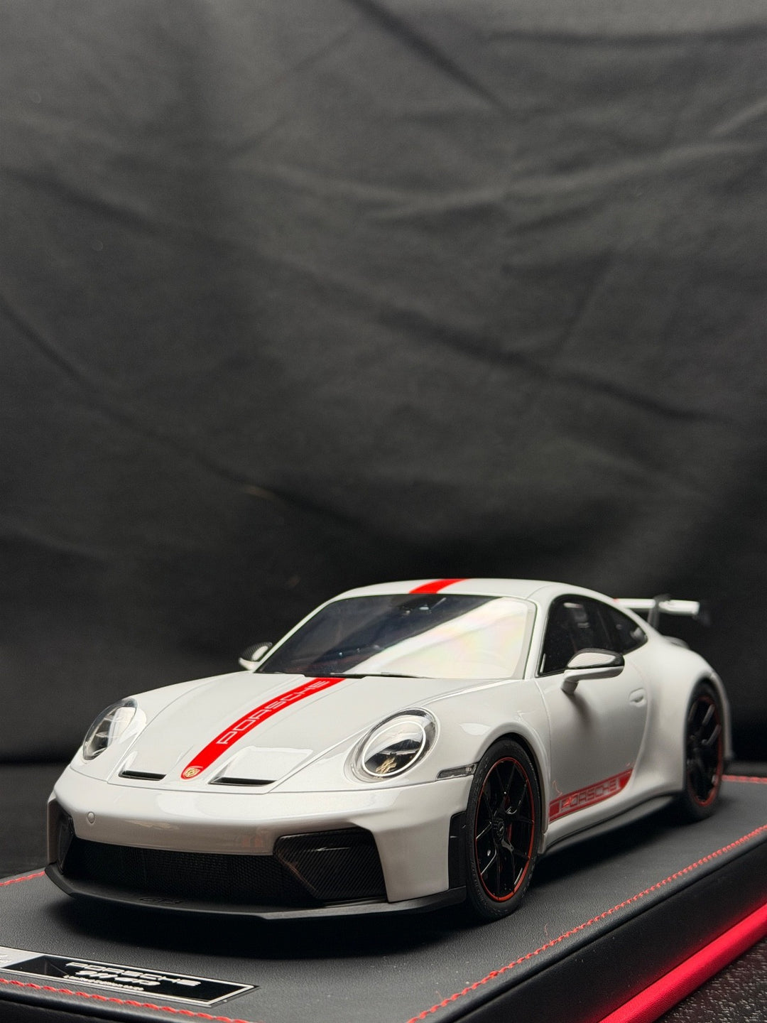 Porsche 911 GT3 (White/ Red) [IVY Model] 1:18 scale