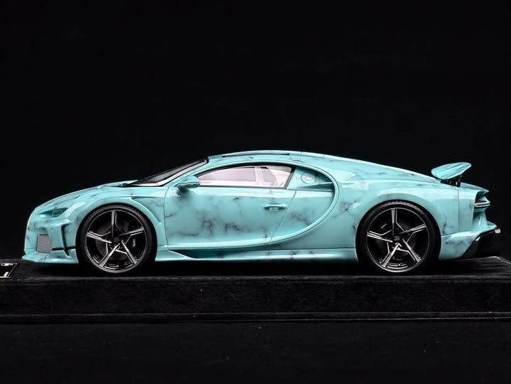Bugatti Chiron Super Sport (Tiffany Griotte) [Henson&Heaven] 1/18 scale