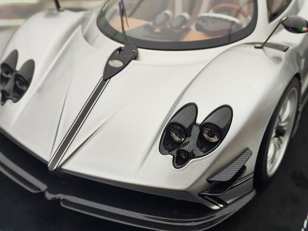 Pagani Zonda Cinque (Chrome Silver) [Henson & Heaven] 1/18 scale