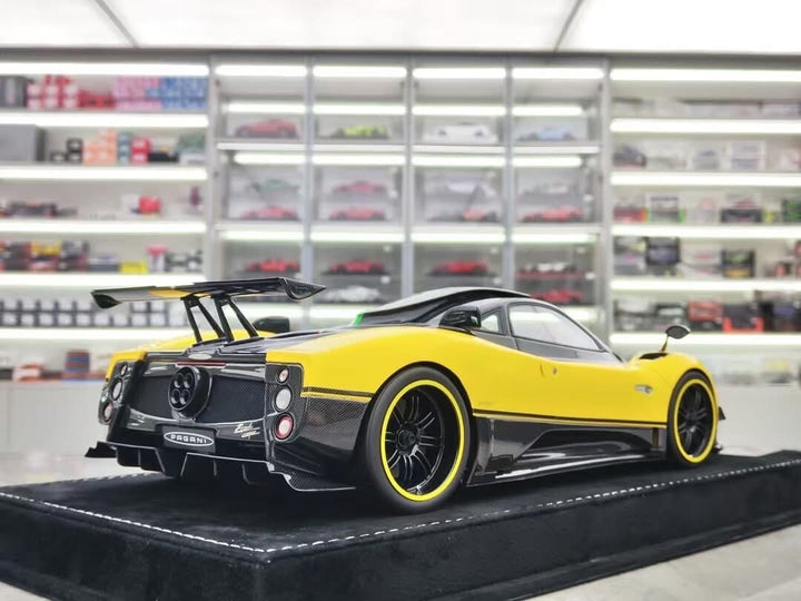 Pagani Zonda Cinque (Yellow/ Carbon) [Henson & Heaven] 1/18 scale