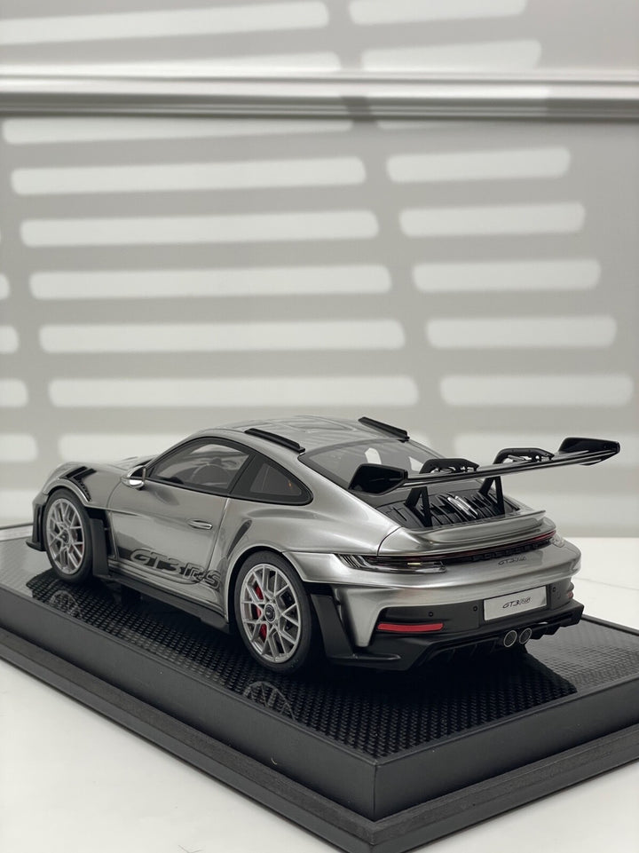 Porsche 911 GT3RS (Silver) [Timothy & Pierre] 1/18 scale