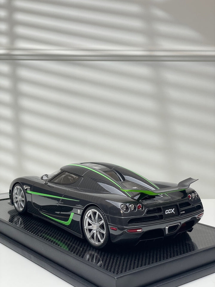 Koenigsegg CCX (Carbon Fiber/ Green Stripe) [VMB Model] 1/18 scale