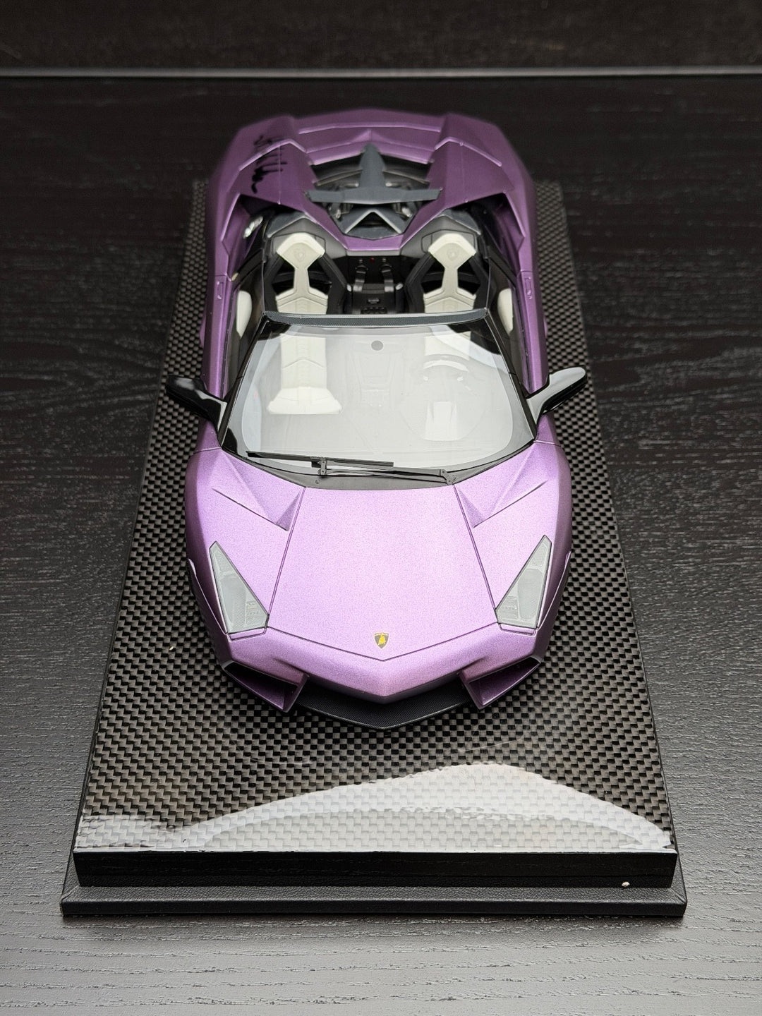 Lamborghini Reventon Roadster (Purple/ Hand signed) [MR Collection] 1/18 scale