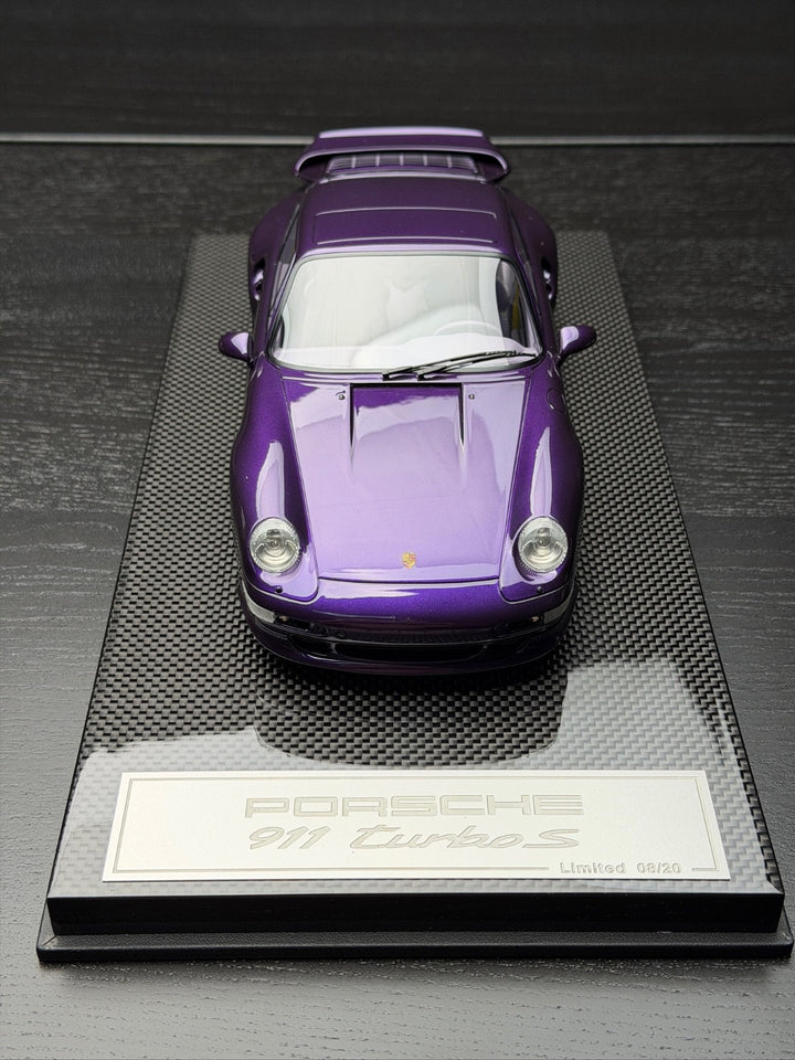 Porsche 911 Turbo S (Purple) [Dino Model] 1/18 scale