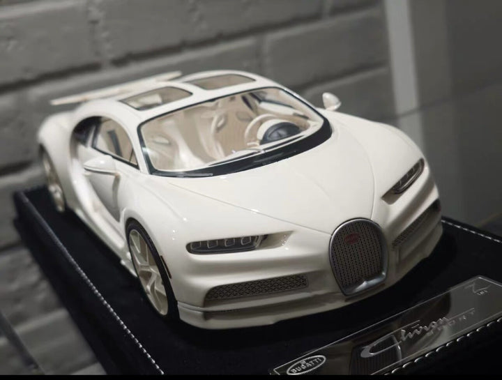 Bugatti Chiron Sport (Hermes) [Henson&Heaven] 1/18 scale