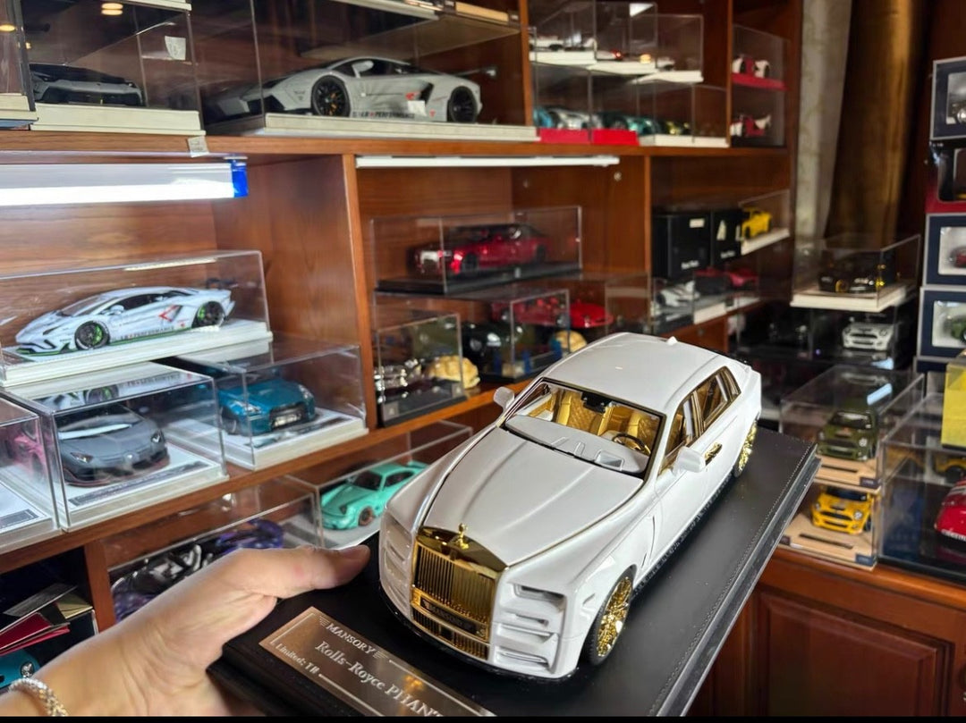Rolls-Royce Phantom Mansory (White/ Gold) [Muse's Secret] 1:18 scale