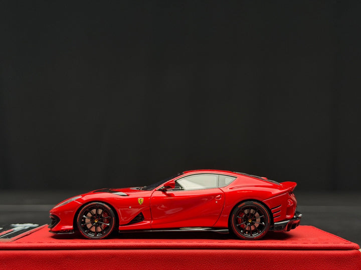 Ferrari 812 Competizione (Rosso Corsa) [BBR] 1:43 scale