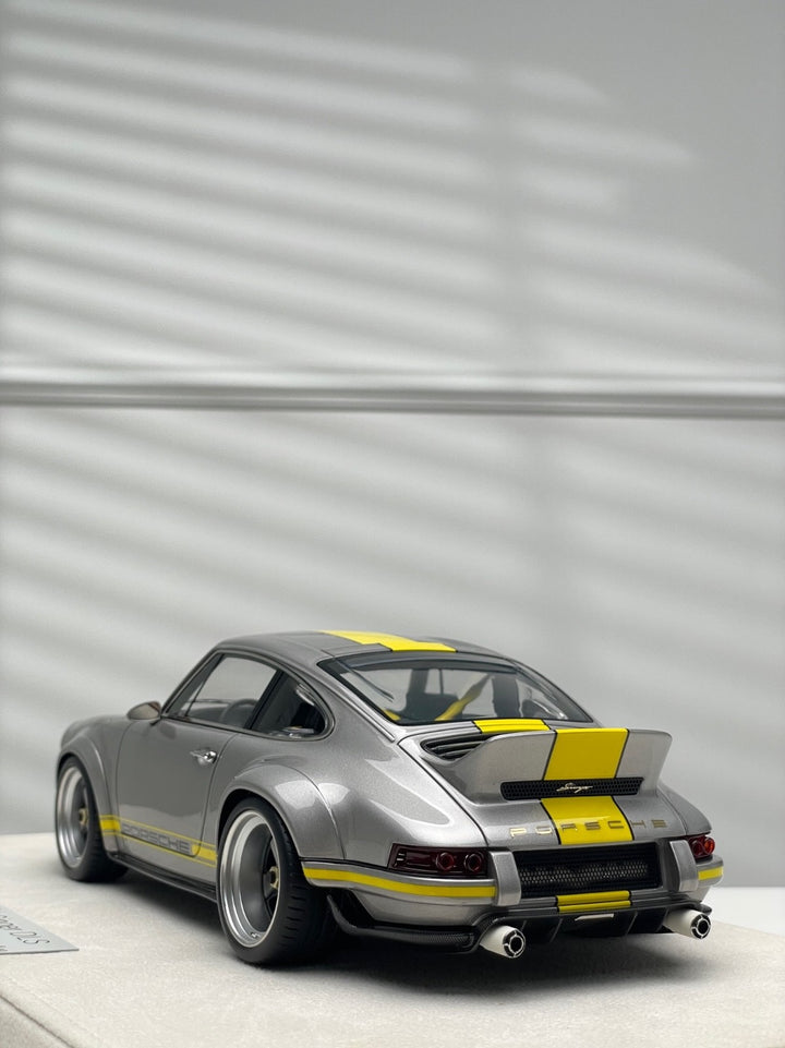 Porsche 911 Singer DLS (Silver/ Yellow Stripe) [Make up Eidolon] 1/18 scale