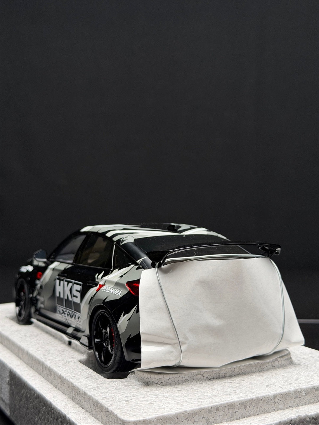 Honda Civic Type R HKS (HKS Decals) [Motorhelix] 1/18 scale