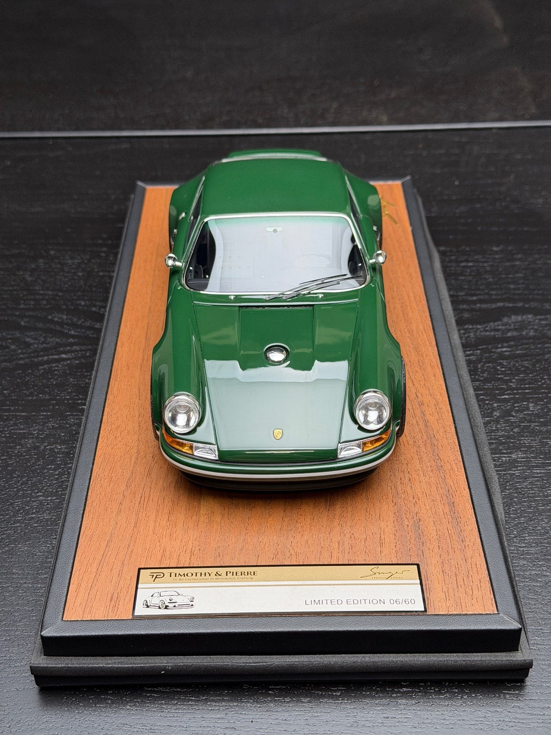 Porsche 911 Singer (Dark Green) [Timothy & Pierre] 1/18 scale