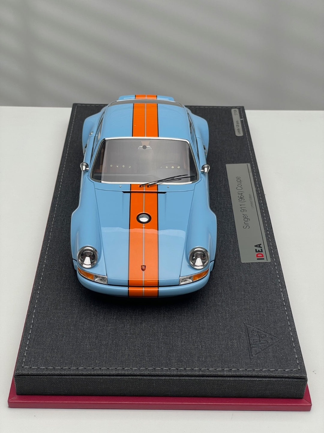 Porsche 911 Singer Coupe (Gulf Blue/ Orange Stripe) [Make Up IDEA] 1/18 scale
