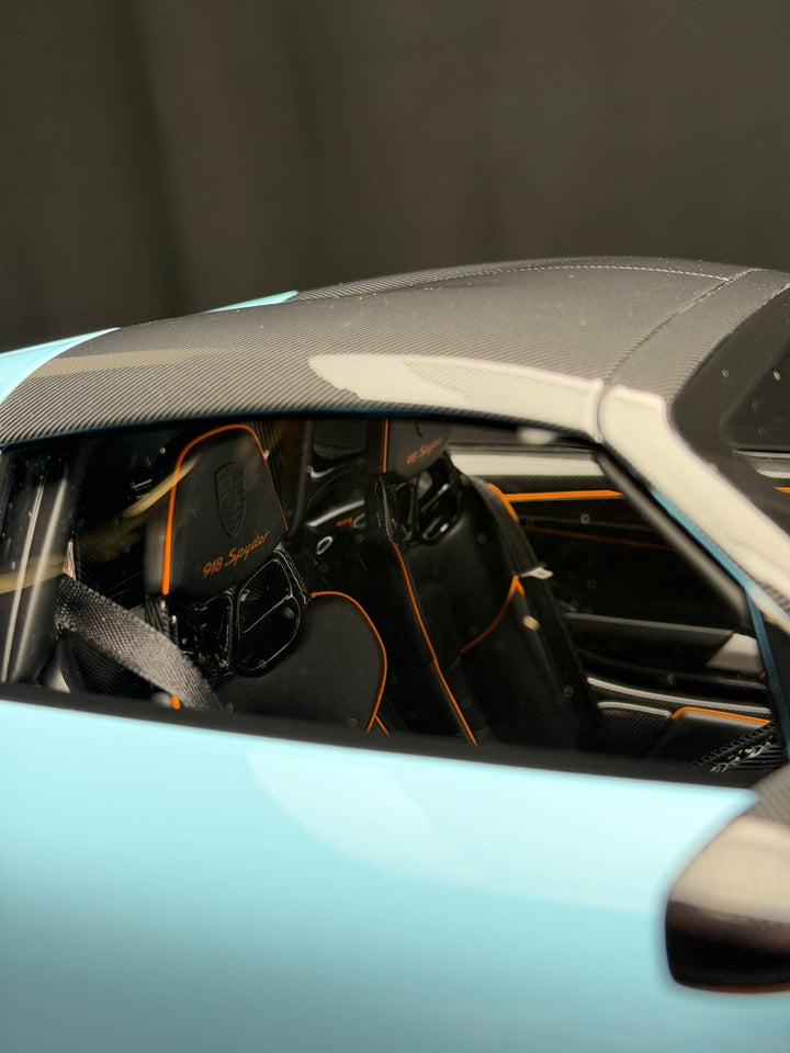 Porsche 918 Spyder (Gulf Blue Livery) [H&H] 1:8 scale