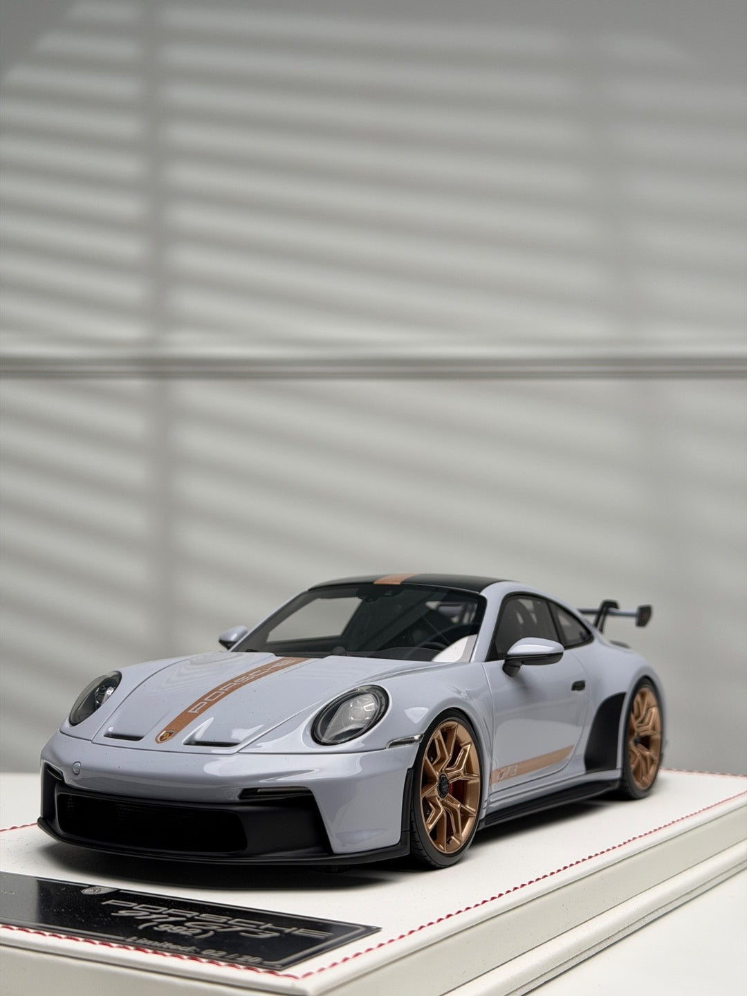 Porsche 911 GT3 (Crayon Grey, Gold Stripe) [Davis & Giovanni] 1/18 scale