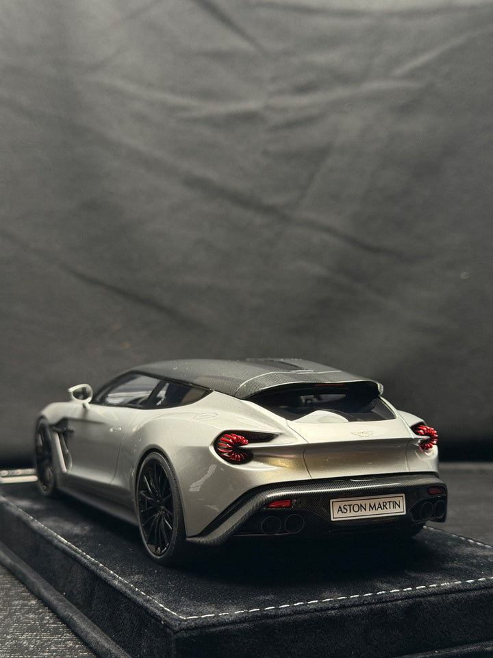 Aston Martin Vanquish Zagato (Silver) [Henson&Heaven] 1/18 scale