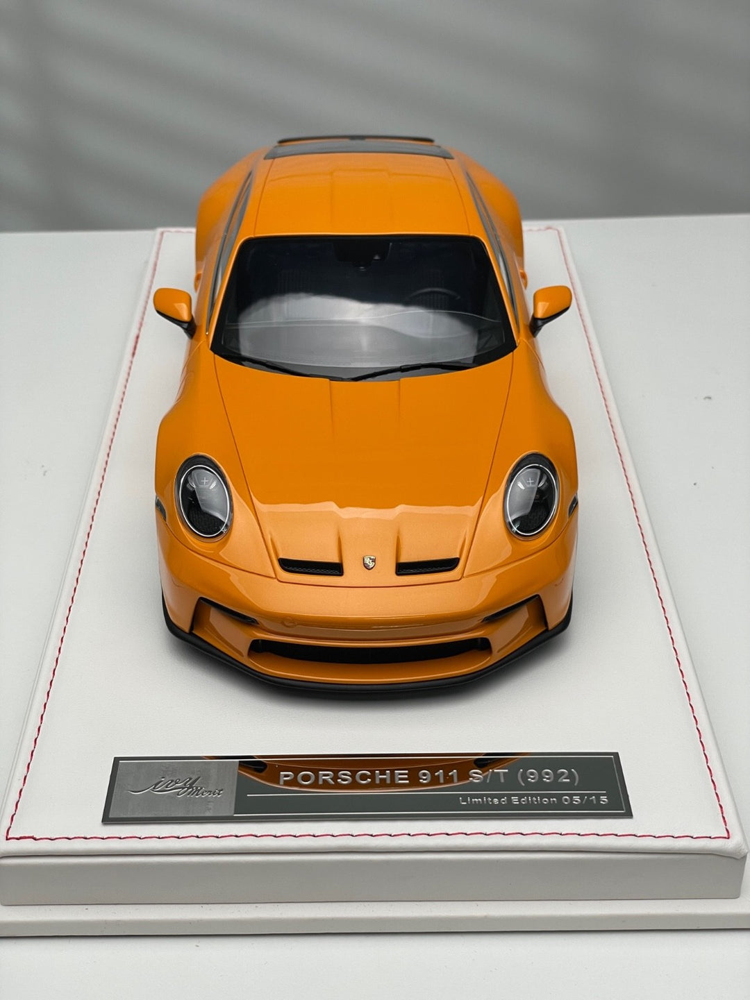 Porsche 911 S/T (Orange/ Silver Rims) [Ivy Merit Model] 1/18 scale