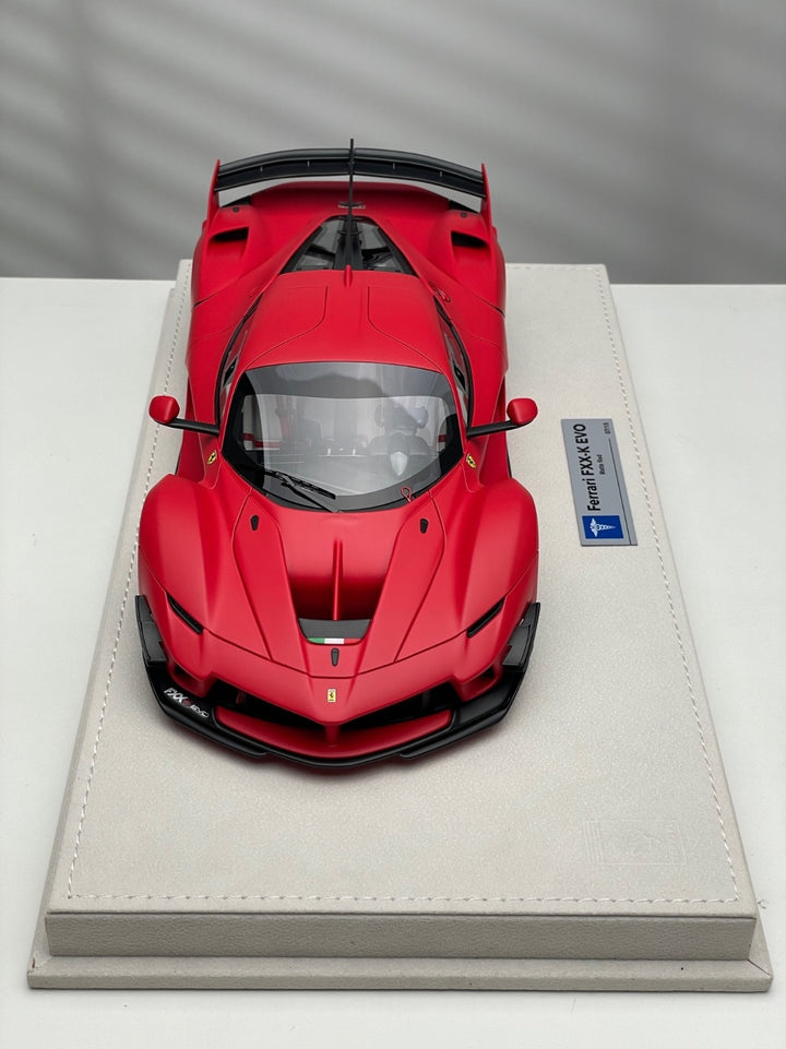 Ferrari FXX-K EVO (Matte Red) [Hermez Collection] 1/18 scale