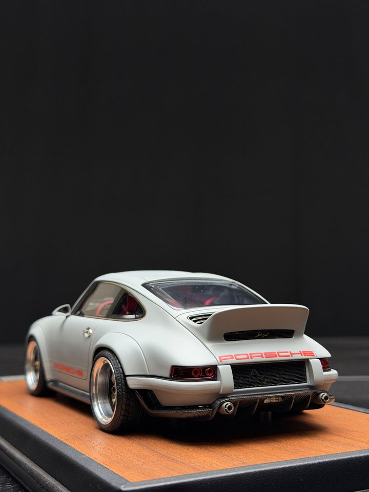 Porsche 911 Singer DLS (Matte Gray/ Red) [Timothy & Pierre] 1/18 scale