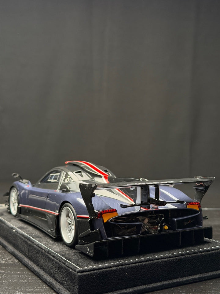 Pagani Zonda Revolution (Blue/ Carbon/ Red Stripe) [Henson&Heaven] 1/18 scale