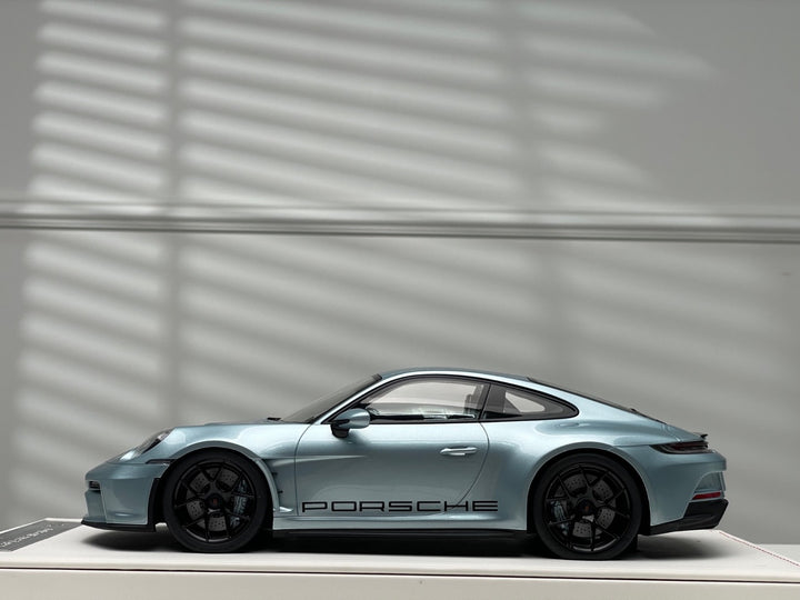 Porsche 911 S/T (Ice Blue/ Black Rims) [Ivy Merit Model] 1/18 scale