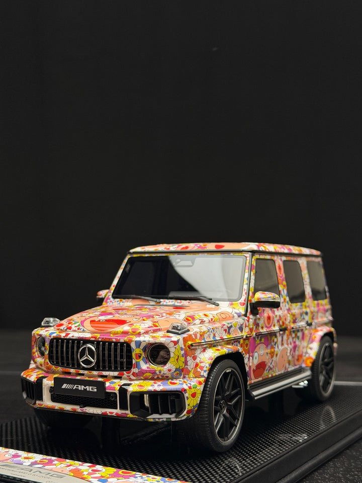 Mercedes-AMG G63 (Takashi Murakami) [Dino Model] 1/18 scale