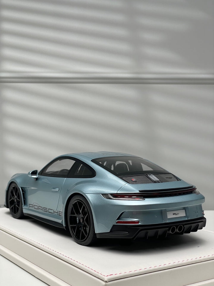 Porsche 911 S/T (Ice Blue/ Black Rims) [Ivy Merit Model] 1/18 scale