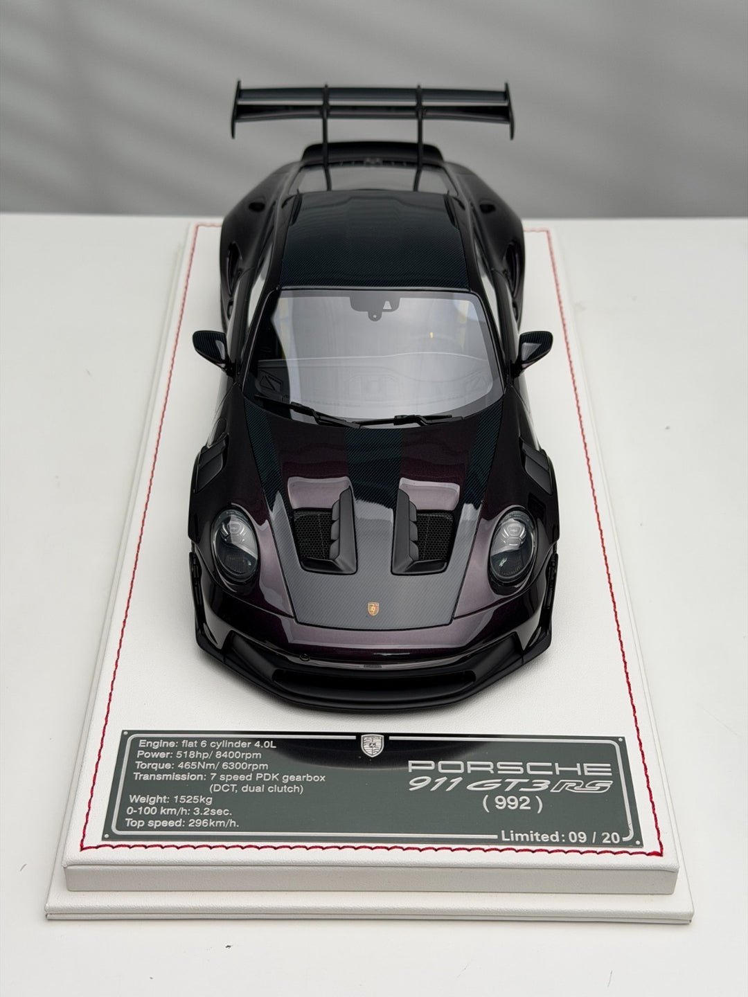 Porsche 911 GT3 RS (Amethyst Metallic) [Davis & Giovanni] 1/18 scale