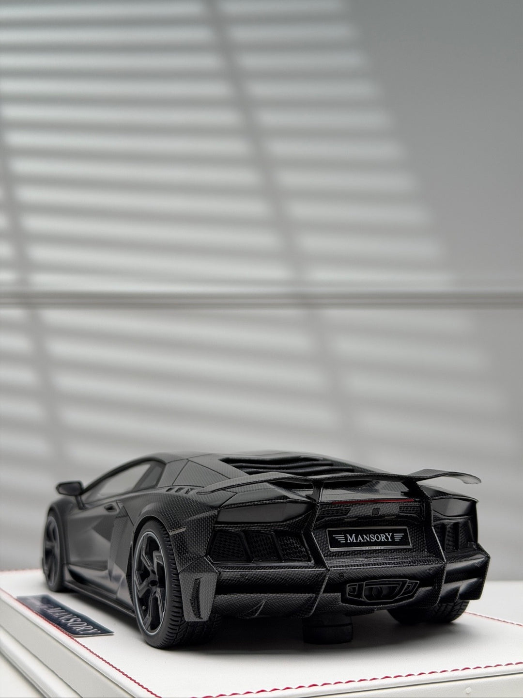 Lamborghini Aventador Mansory (Full Carbon Fiber) [BBR Exclusive] 1/18 scale