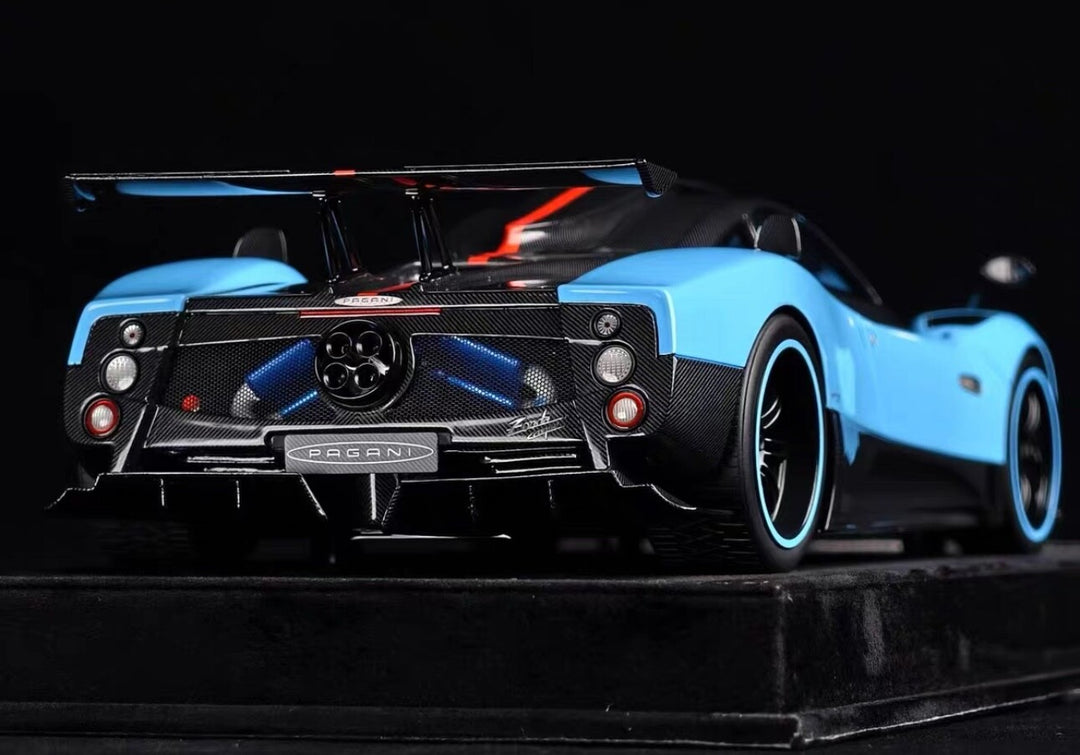Pagani Zonda Cinque (Baby Blue/ Carbon) [Henson & Heaven] 1/18 scale