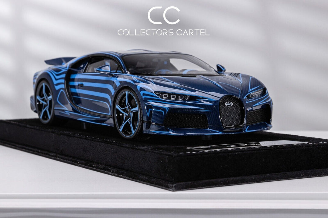 Bugatti Chiron Super Sport (Coup de Foudre) [Henson&Heaven] 1/18 scale