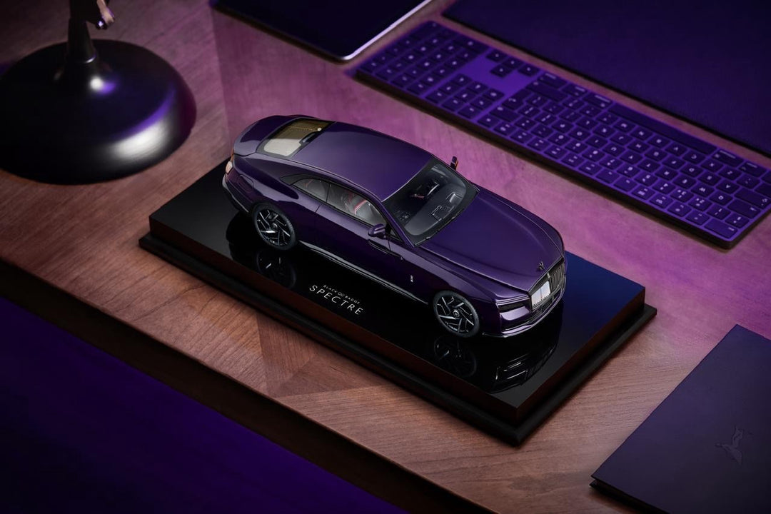 Rolls-Royce Spectre Black Badge [Fully opening + Lights] By: Amalgam 1:8 scale
