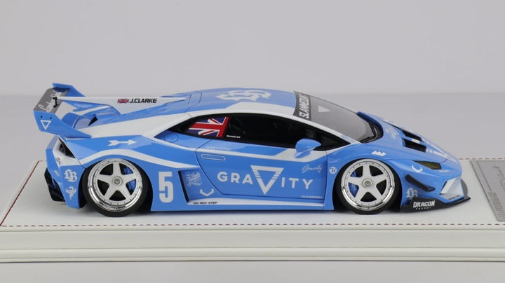Lamborghini Huracan LBWK (Blue GRAVITY) [Davis & Giovanni] 1/18 scale
