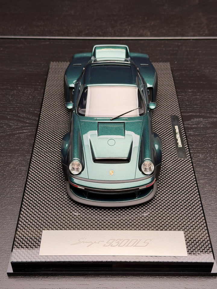 Porsche 930 DLS Singer (Dark Green) [MCM] 1/18 scale