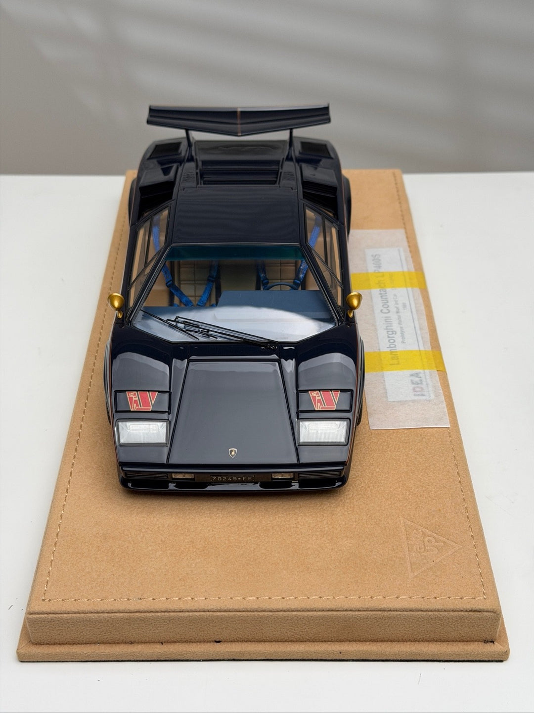 Lamborghini Countach LP400S Prototype Walter Wolf 3rd [Make up IDEA] 1/18 scale