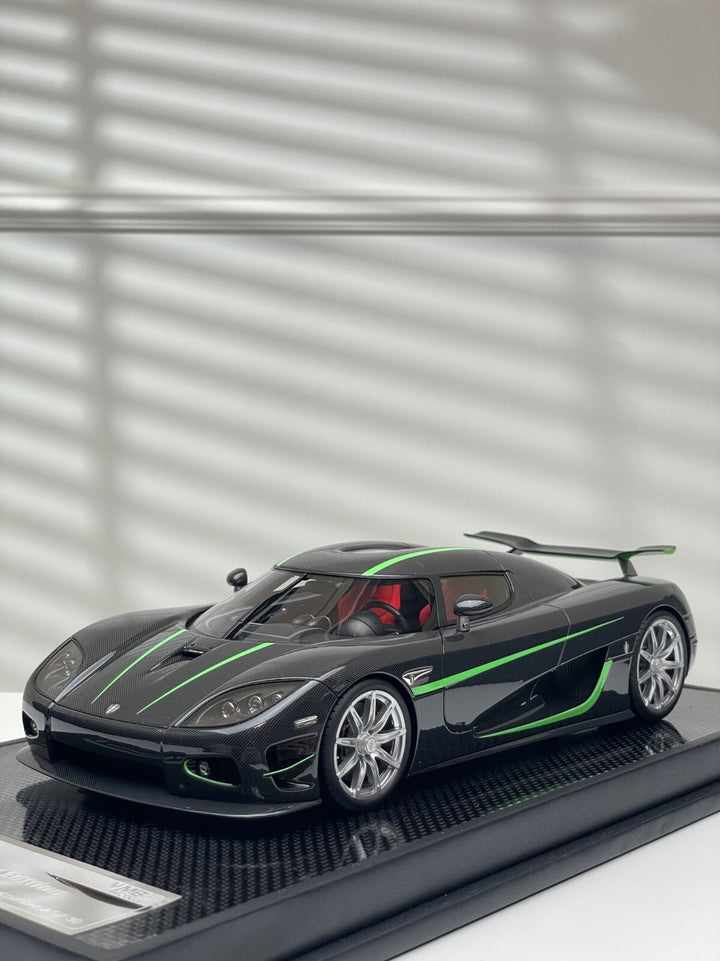 Koenigsegg CCX (Carbon Fiber/ Green Stripe) [VMB Model] 1/18 scale